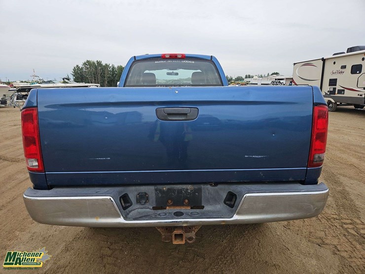 2003-dodge-ram-2500-image-17