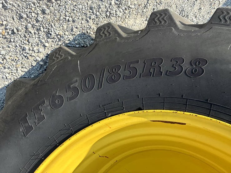 2016-john-deere-s680-image-36