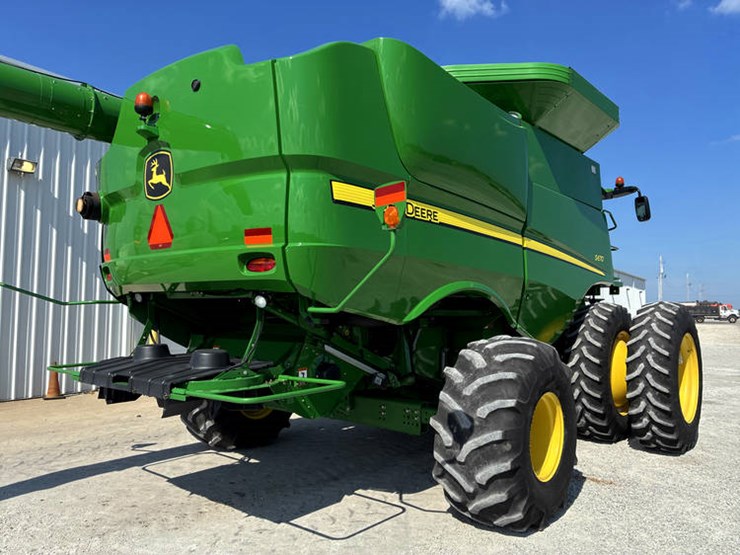 2013-john-deere-s670-image-4