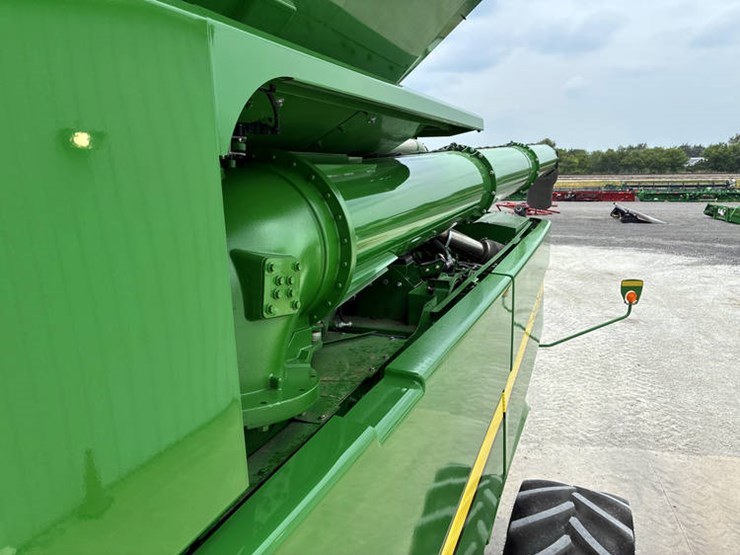 2016-john-deere-s680-image-104
