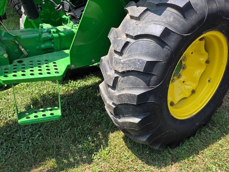 john-deere-5203-image-10