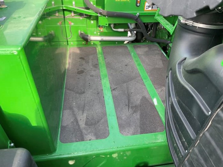 2017-john-deere-s680-image-85