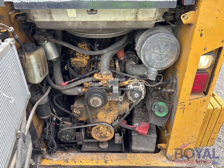 2015-caterpillar-299d2-xhp-image-12