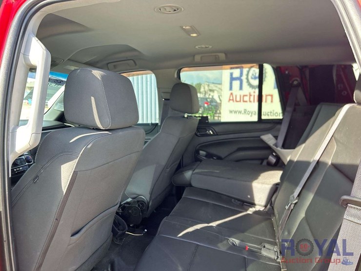 2016-chevrolet-tahoe-image-19