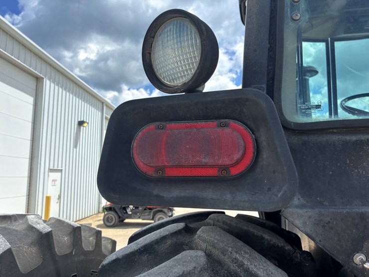 1990-john-deere-4555-image-29