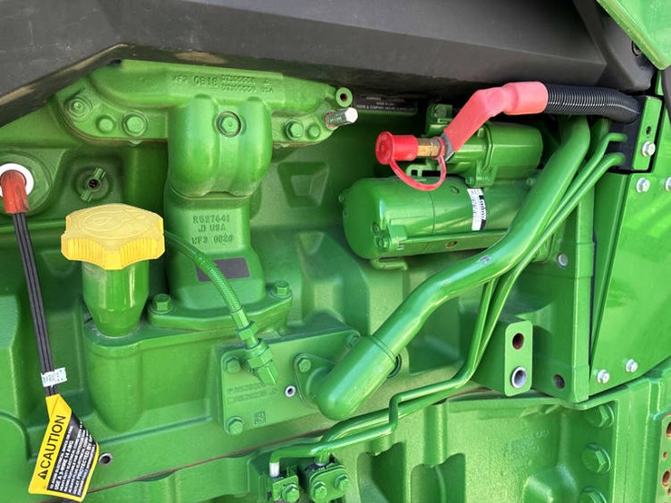 2020-john-deere-8rx-410-image-43