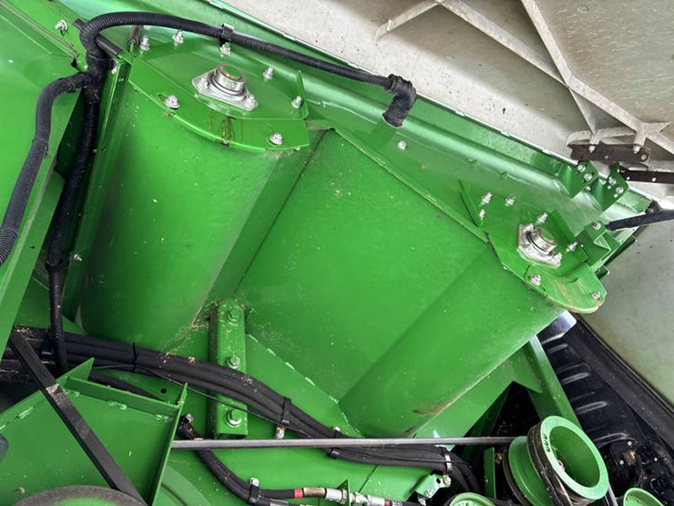 2014-john-deere-s680-image-80