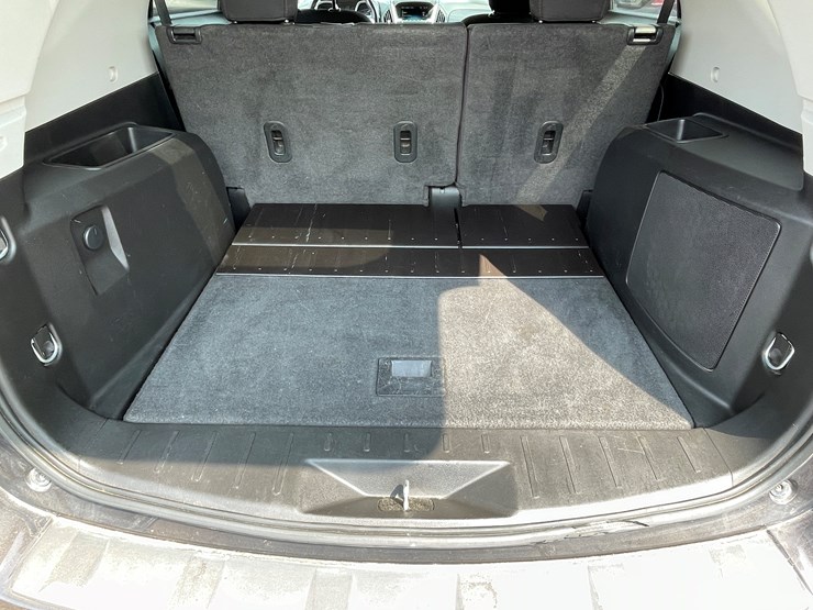 2013-chevrolet-equinox-lt-image-74