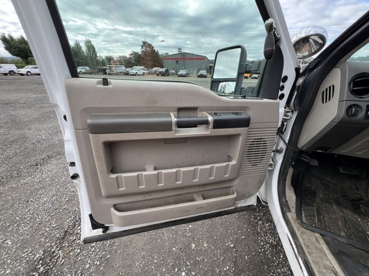 2008-ford-f350-xl-image-18