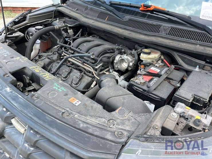 2016-ford-explorer-image-8