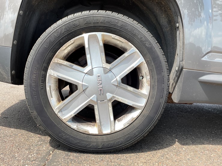 2010-gmc-terrain-slt-image-45
