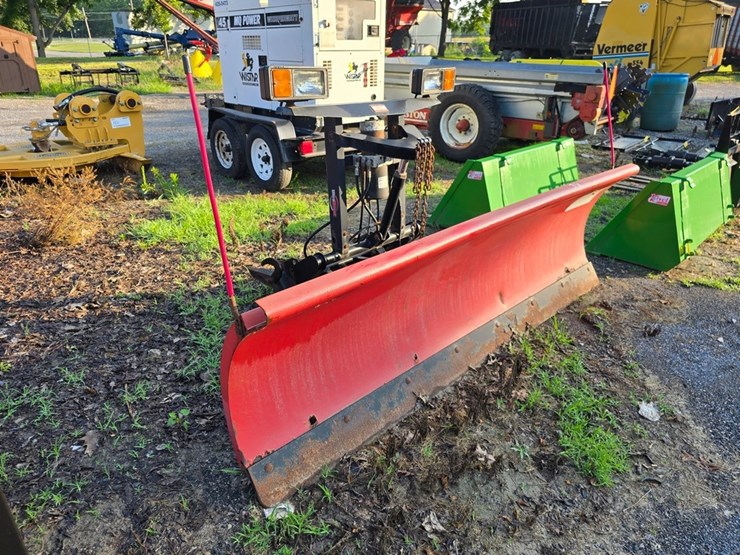 western-8'-front-snow-blade-image-2