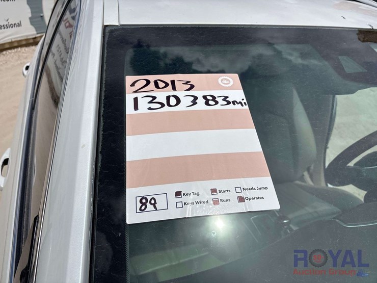 2013-cadillac-srx-image-11
