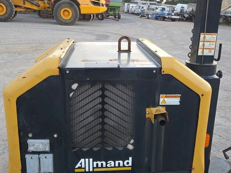 2018-allmand-light-tower-(runs-and-works)-image-14