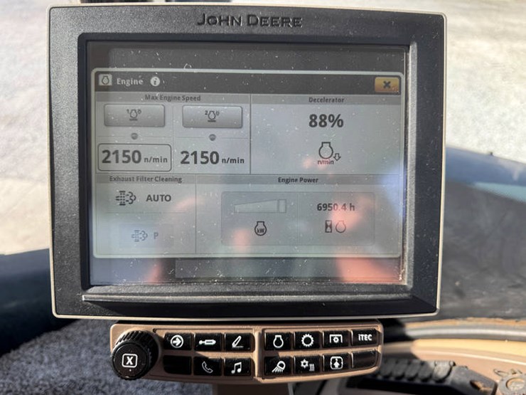 2020-john-deere-9470rt-image-47