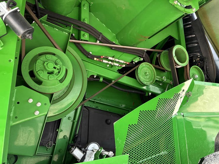 2017-john-deere-s680-image-85