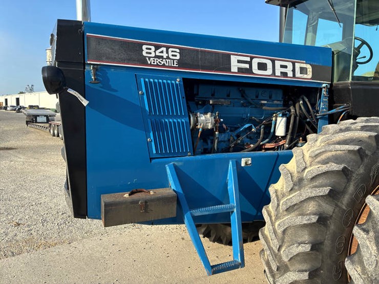 1990-ford-846-image-43