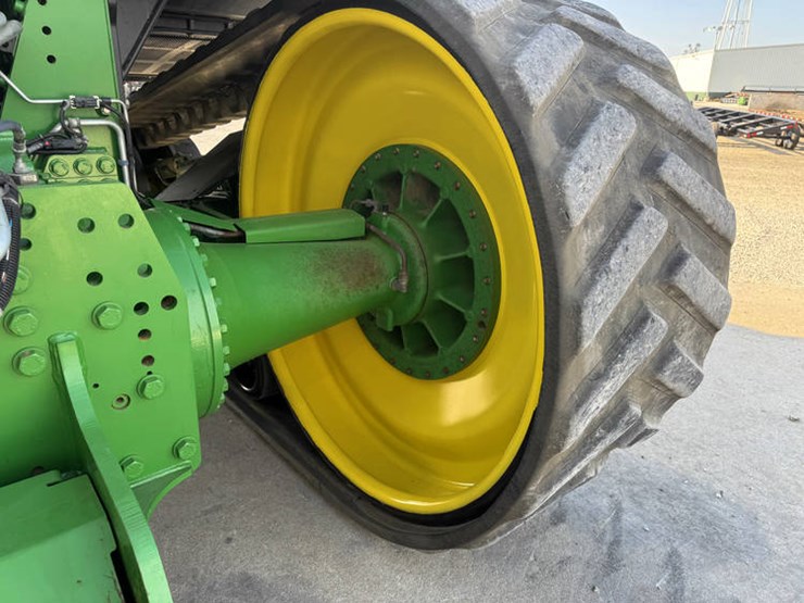 2020-john-deere-9470rt-image-22