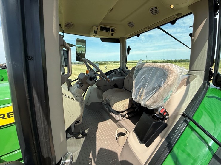 2024-john-deere-6155r-image-18
