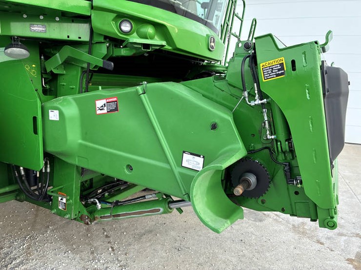 2015-john-deere-s680-image-22