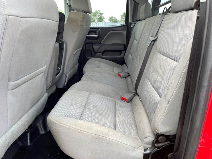 2019-chevrolet-silverado-2500-image-74