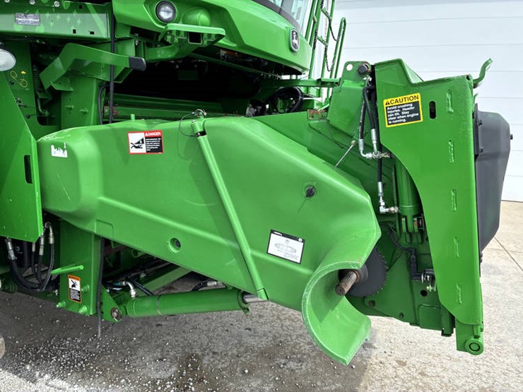 2017-john-deere-s680-image-19