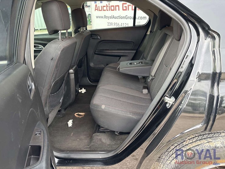 2015-chevrolet-equinox-image-27