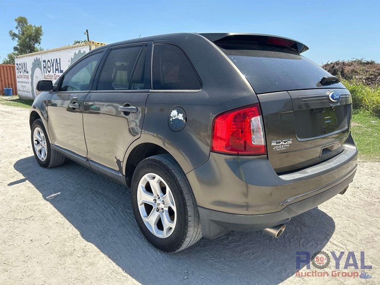 2011-ford-edge-sel-image-4