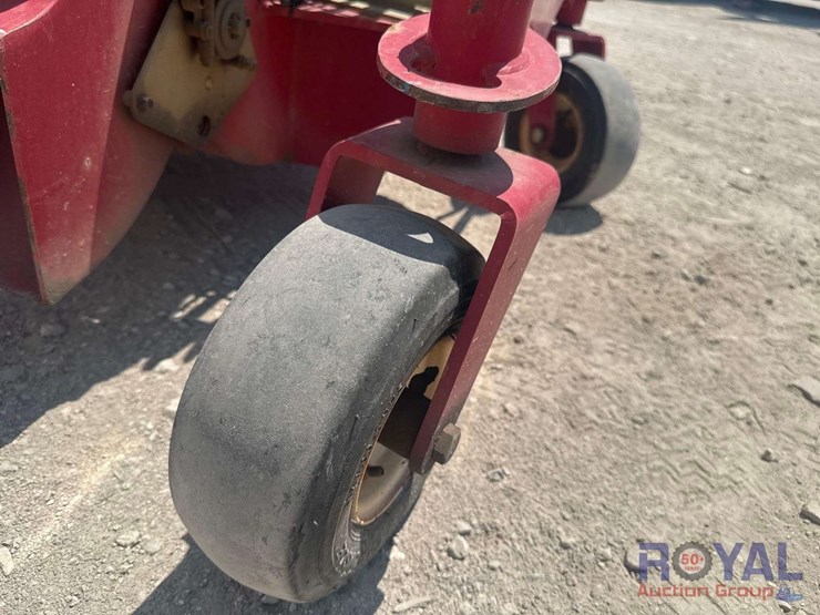 2016-hurricane-blo-vac-x3-stand-on-blower-image-15