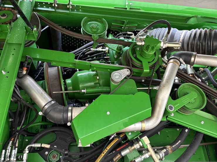 2015-john-deere-s680-image-62