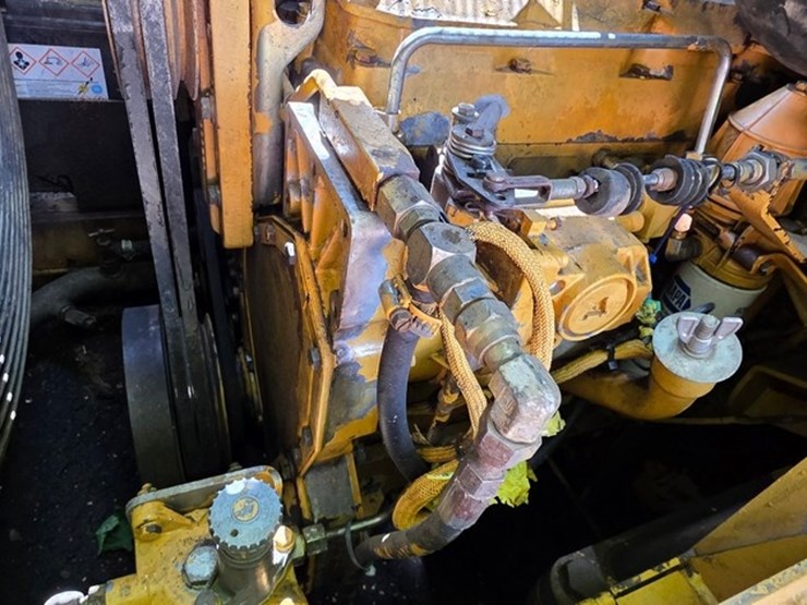 1997-caterpillar-953c-image-46