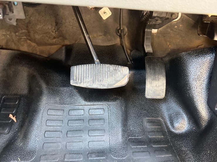 2016-ford-f350-image-31