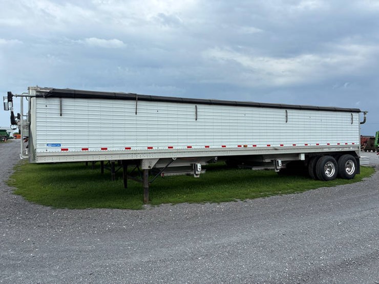 2013-stoughton-trailer-image-3