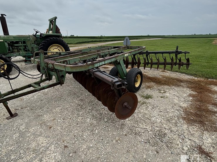 john-deere-215-image-1