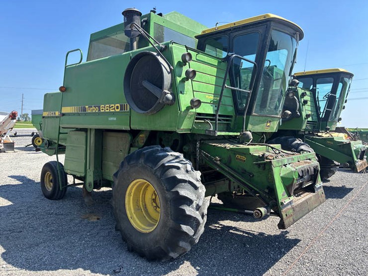 1981-john-deere-6620-image-4