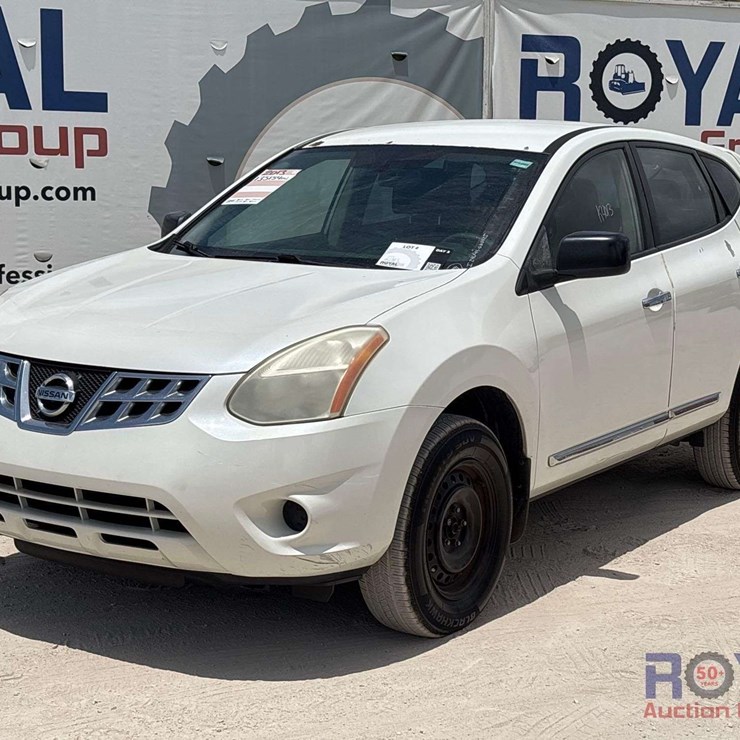 2013 NISSAN ROGUE