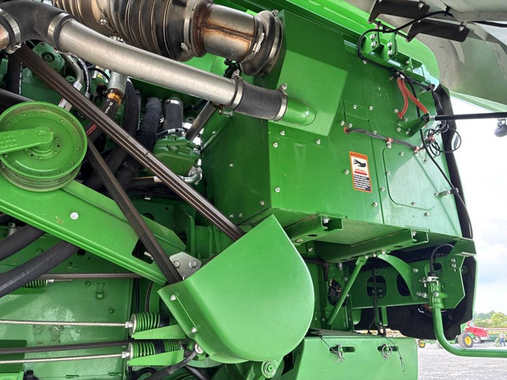 2015-john-deere-s680-image-71