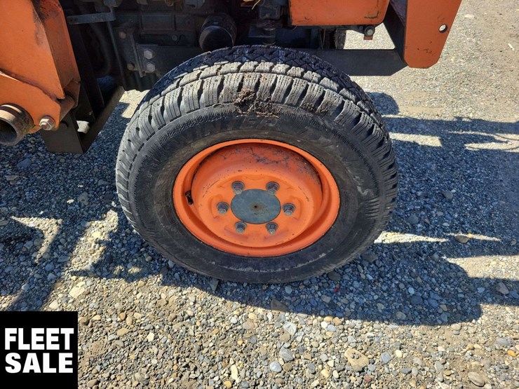 kubota-l235-image-3
