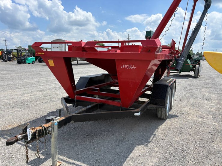 #10866-•-friesen-seed-titan-seed-tender-#18682-image-2