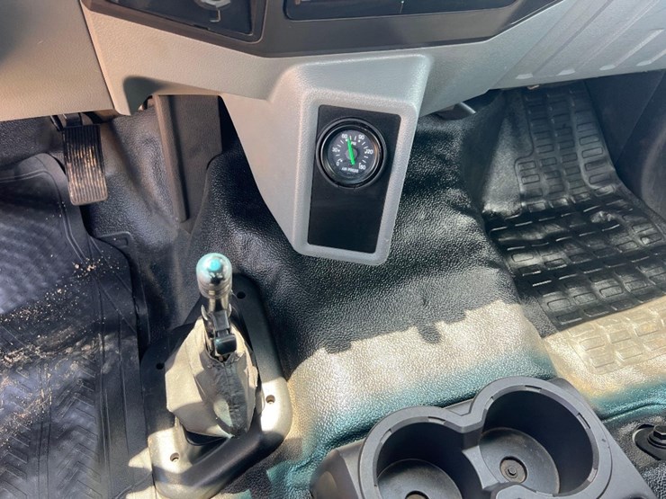 2017-ford-f750-image-35
