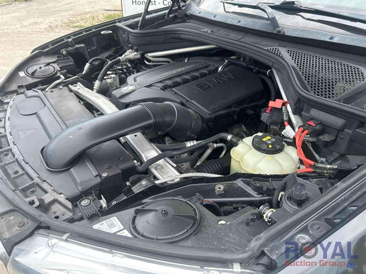 2016-bmw-x5-image-16