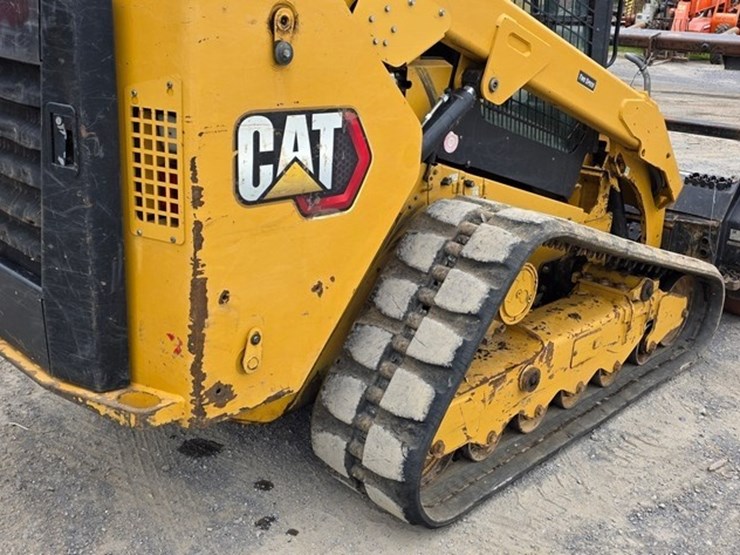 2020-caterpillar-299d3-xe-image-18