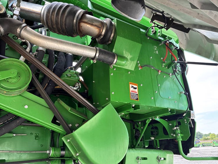 2017-john-deere-s680-image-63