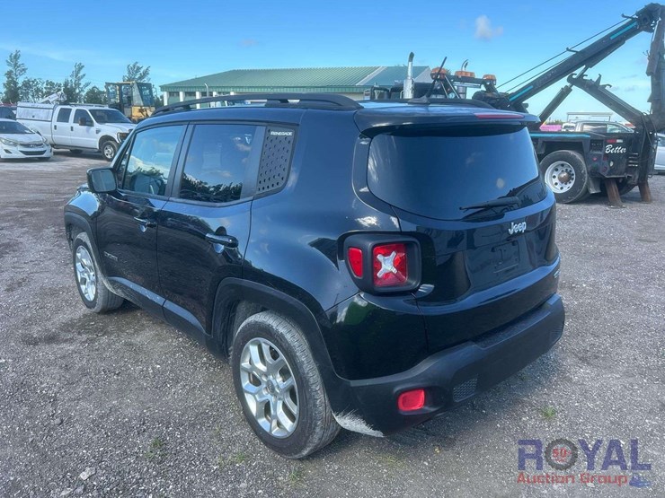 2015-jeep-renegade-image-4