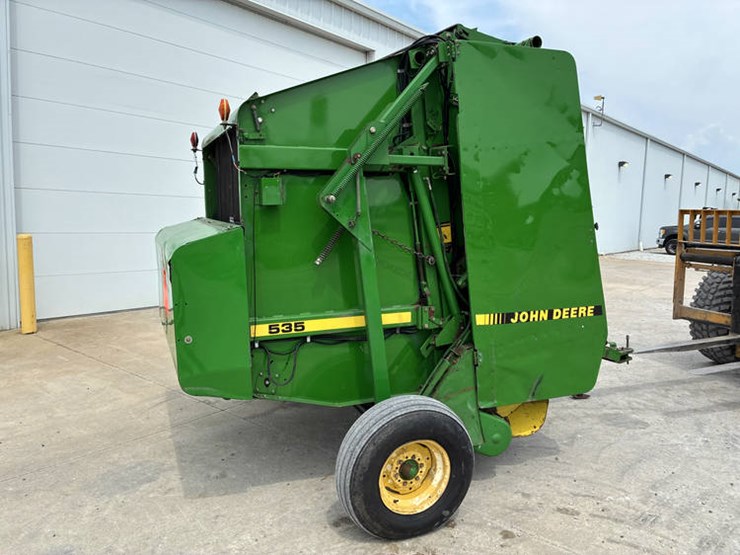 john-deere-535-image-4