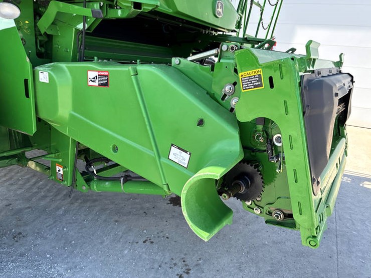 2013-john-deere-s670-image-18