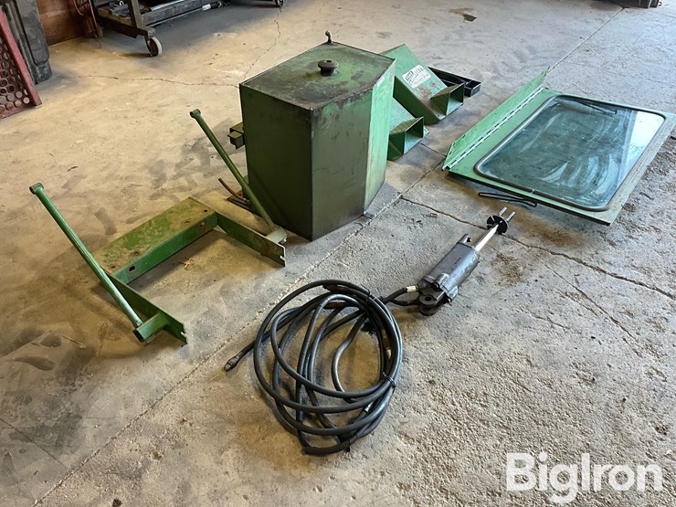 john-deere-4230-image-3