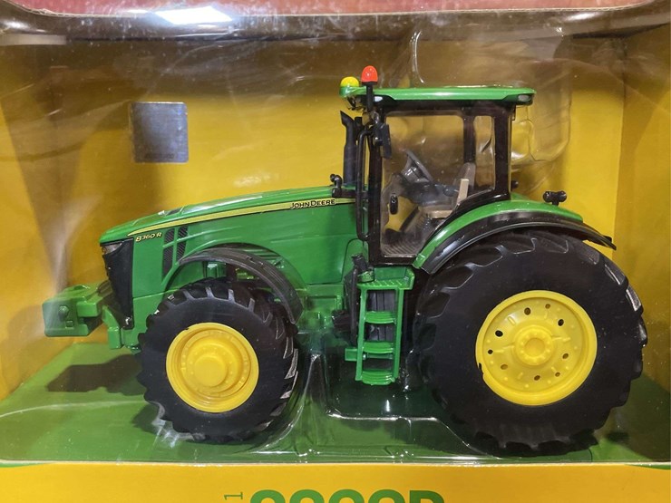 john-deere-8360r-image-7