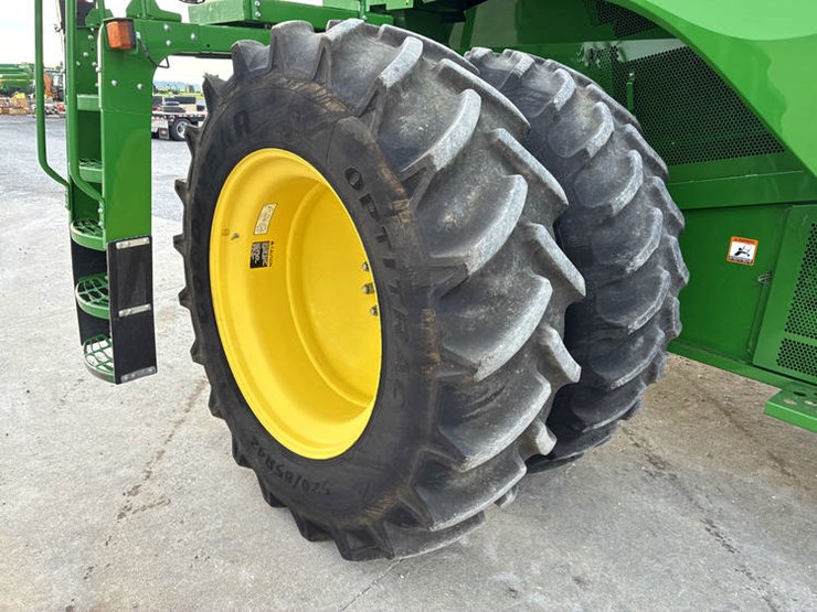 2015-john-deere-s680-image-48