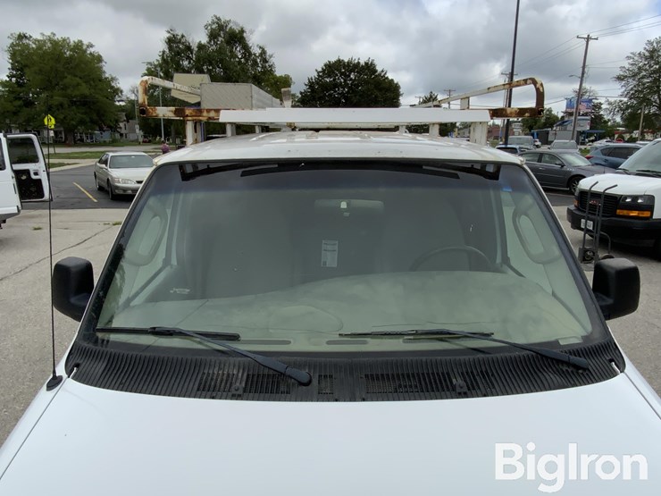 2007-ford-e350-image-15